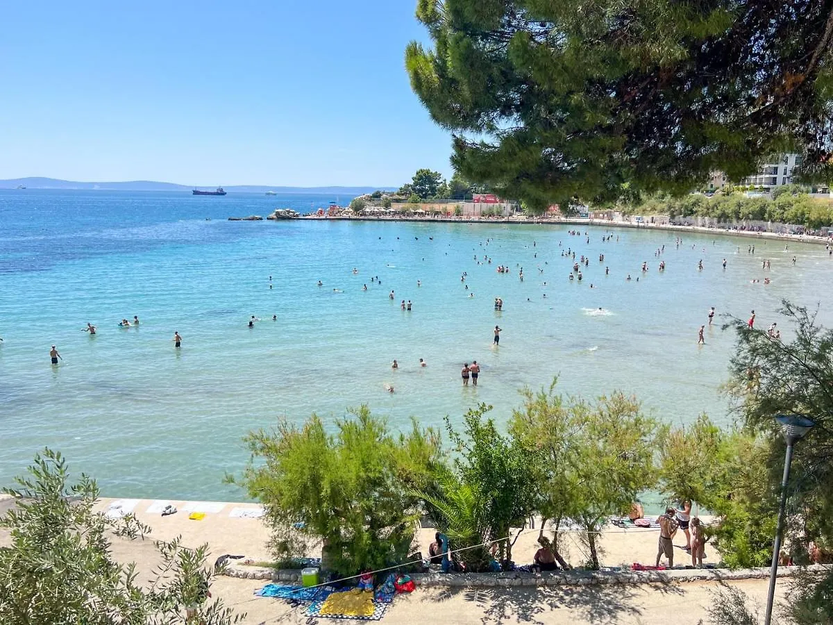 Apartment Pepper Penthouse - Luxurious Duplex Apartment, 50M From The Bacvice Sand Beach Split
